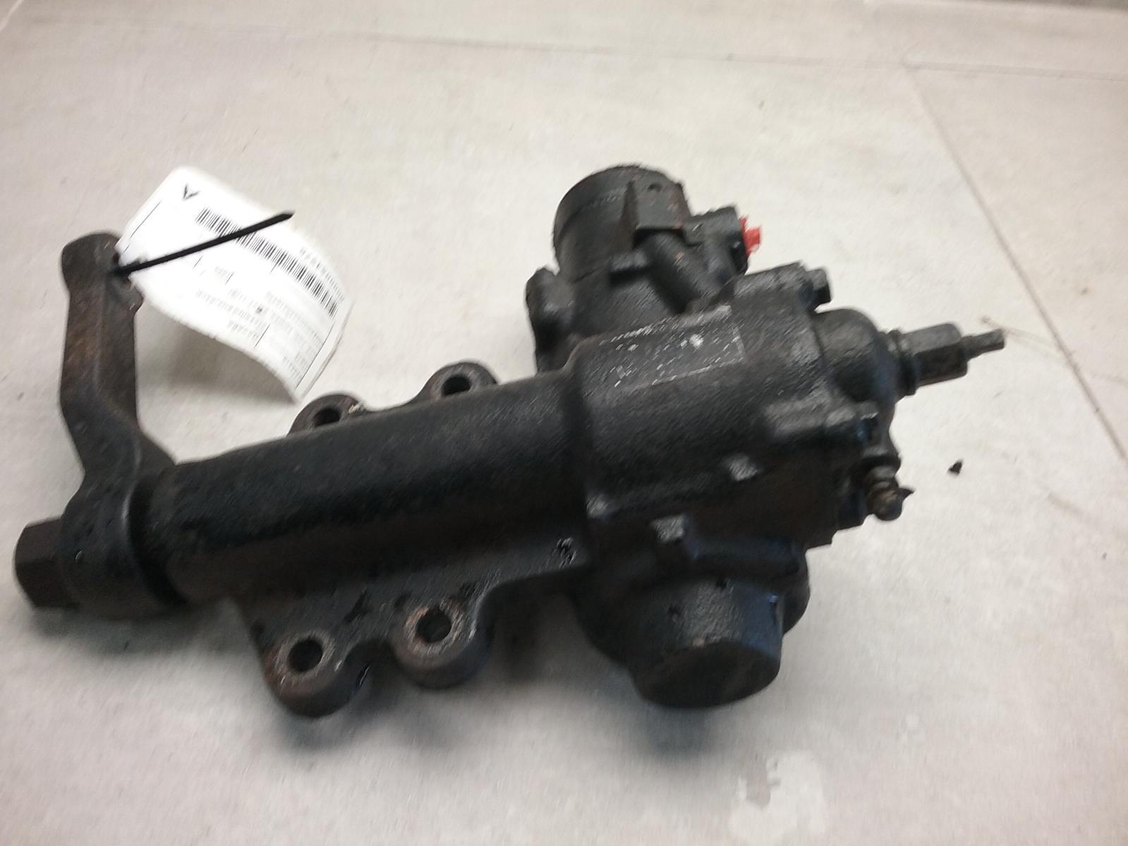 NISSAN NAVARA POWERSTEERING BOX D22, 2WD,KA24, 04/97-11/01