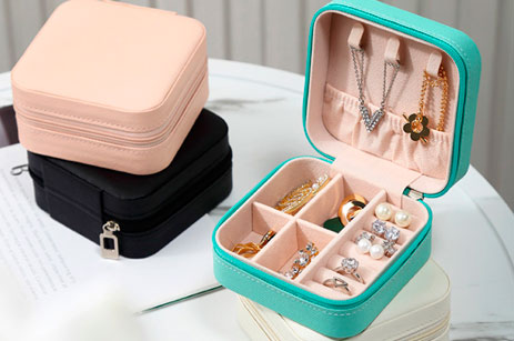 Jewelry Boxes & Organizers