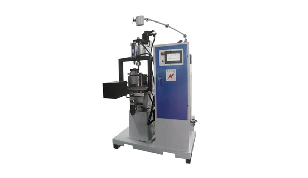 VERTICAL MILLING MACHINE