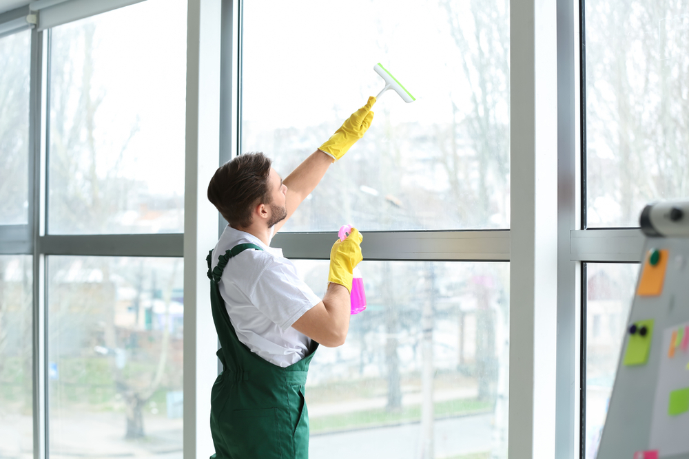 Office window cleaning services in Sydney | Multi Cleaning