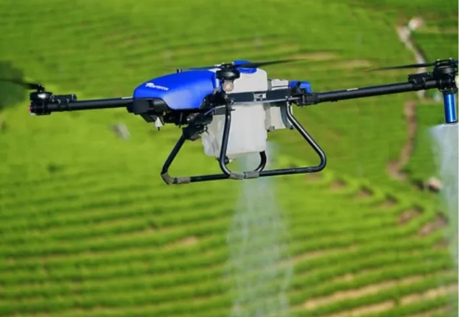 agriculture drone for spraying fertilizer and pesticide