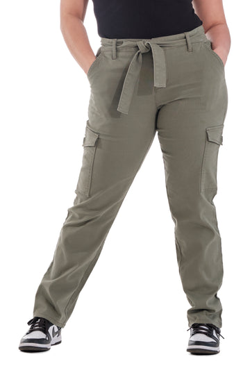 CURVY TWILL CARGO PANTS IN FERN GREEN