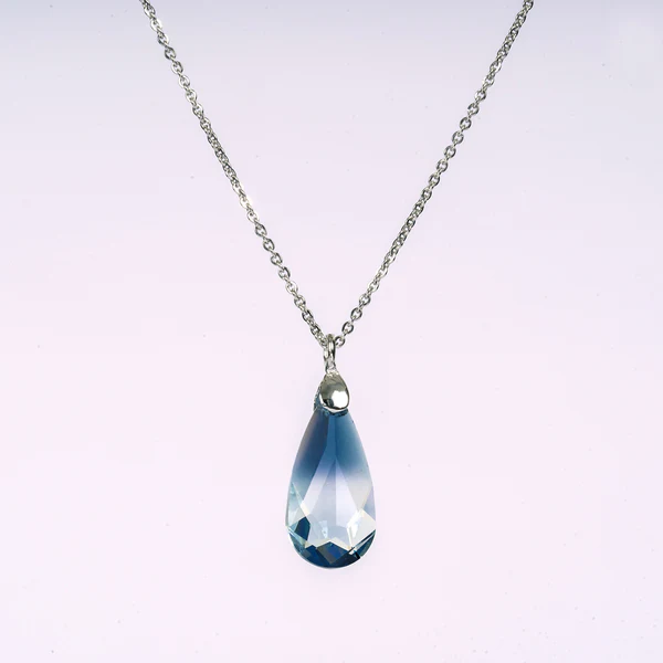 Shop Now Elegant Swarovski Necklace Online - Silverare