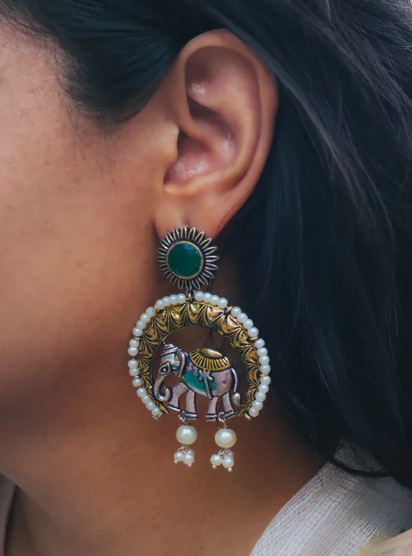 Aahana Earrings