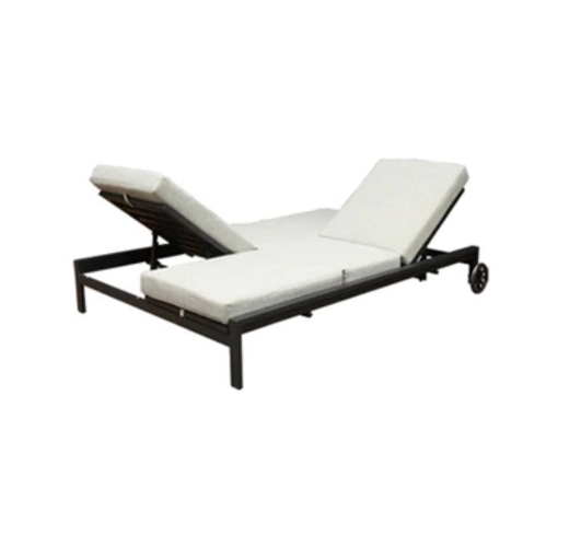 Outdoor Chaise Lounges