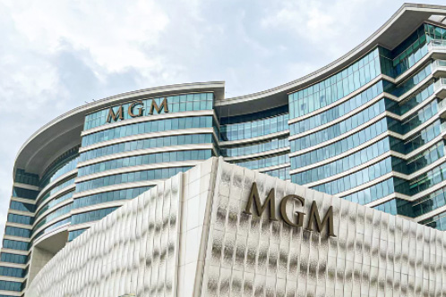 MGM Hotel - ARCHITECTURE SIGNAGE SYSTEM BY ZIGO