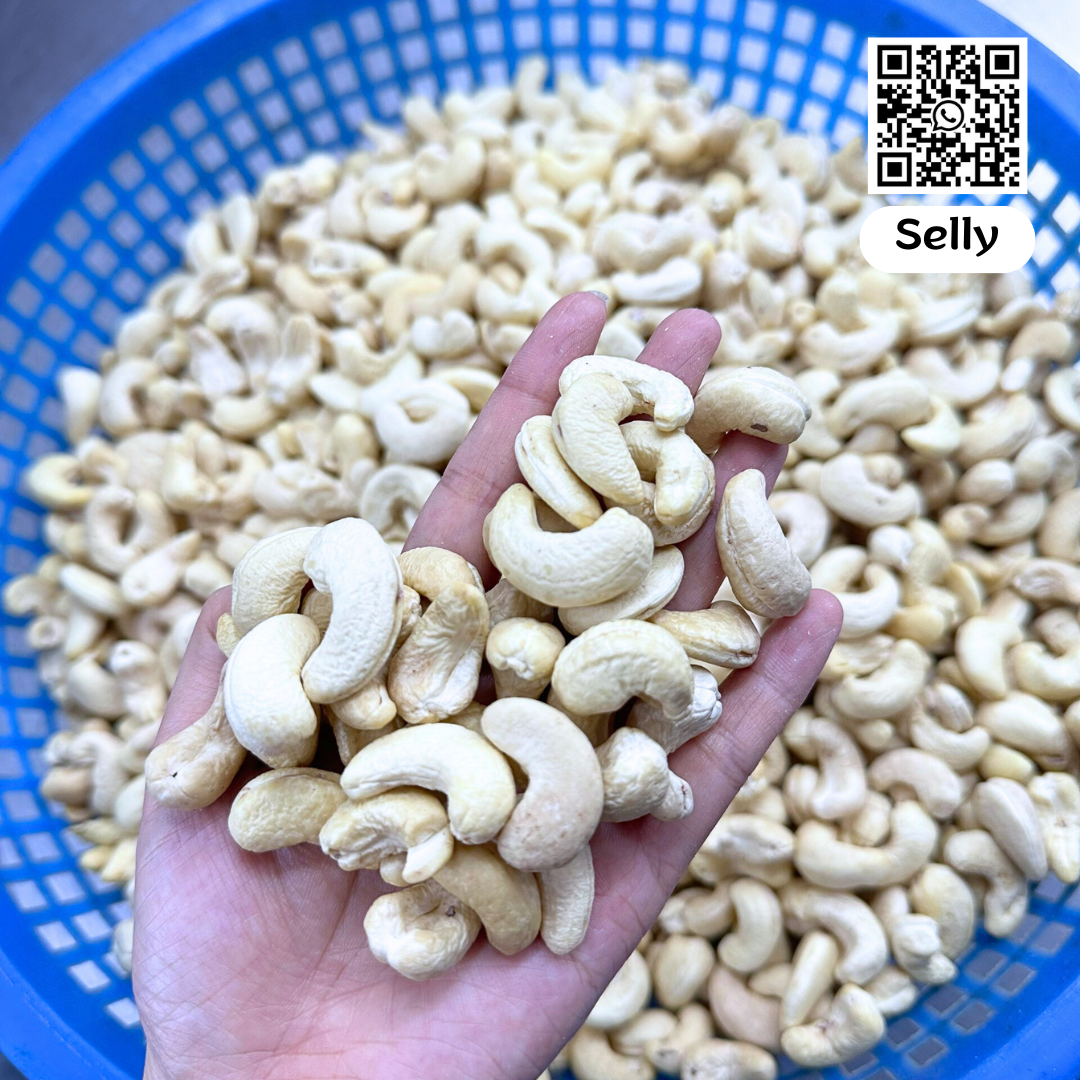 Cashew nuts WW240