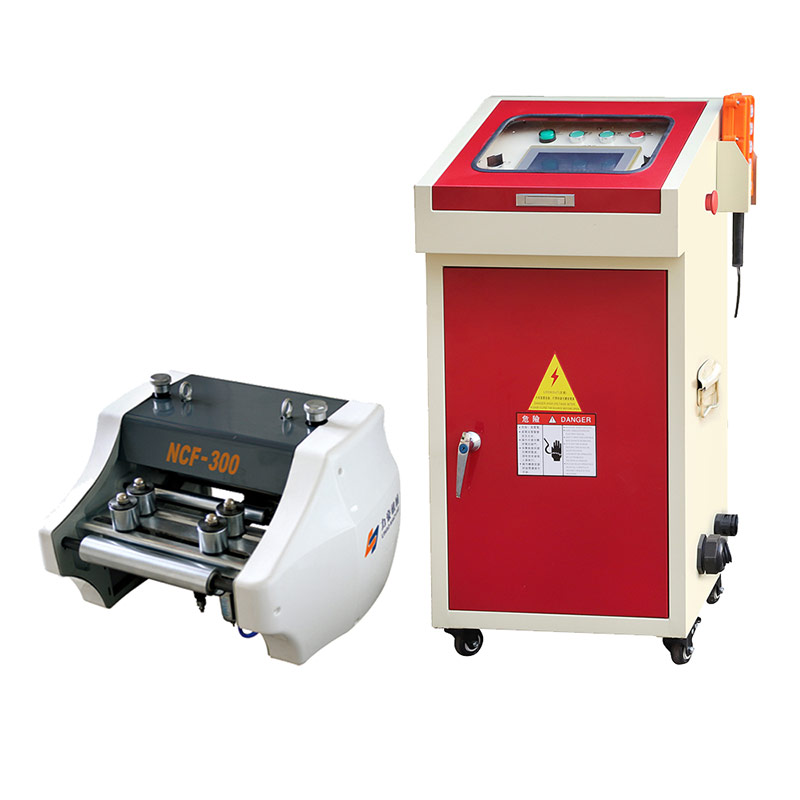 சார்ஜர்ஸ் மற்றும் உருட்டல் ஆலைகள் ஐந்து dischargers