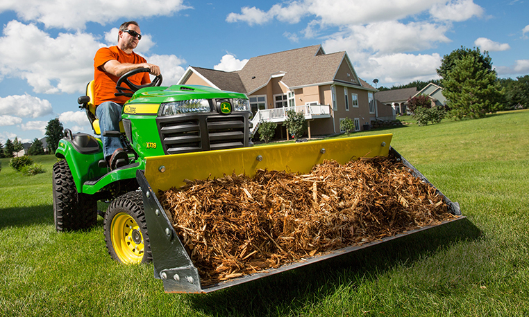 X700 Signature Series Tractors