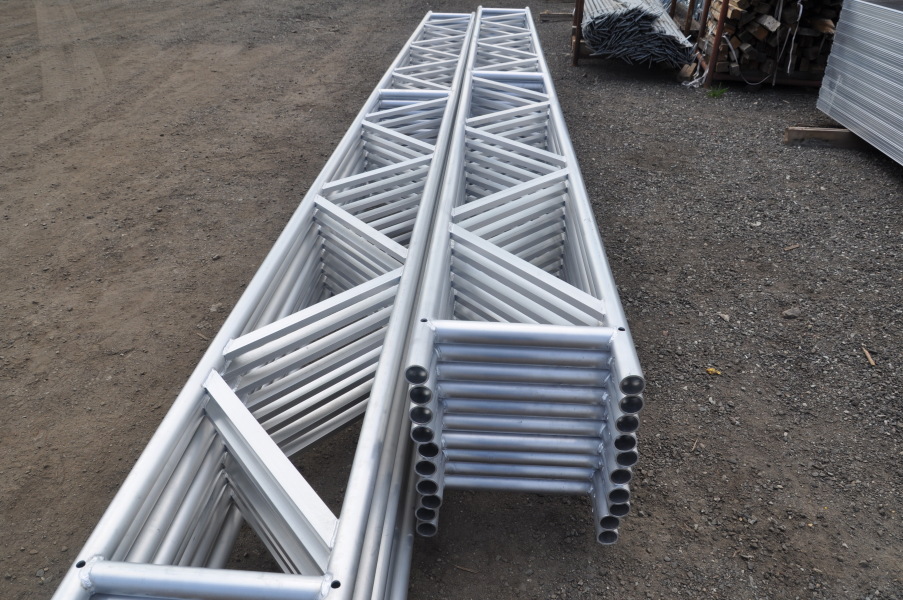 Aluminum lattice girder