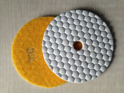 Dry diamond polishing pad