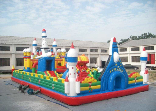  inflatable castle