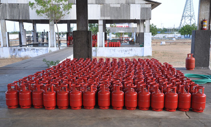 Distributors of liquefied petroleum gases (LPG)