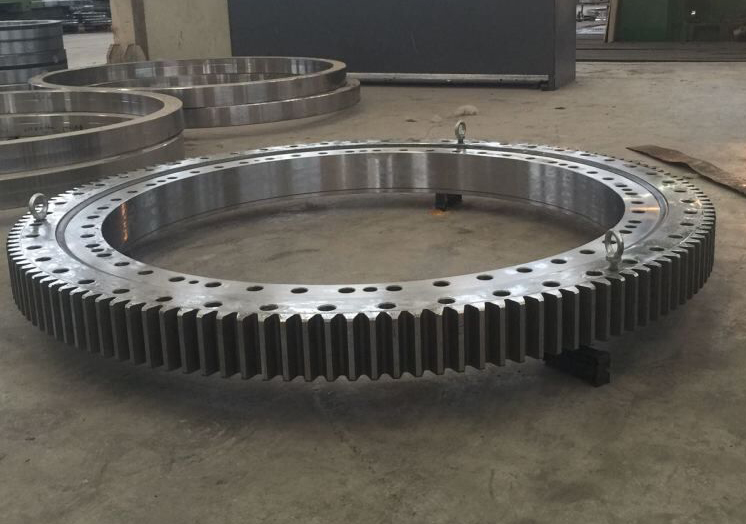 Slewing bearings