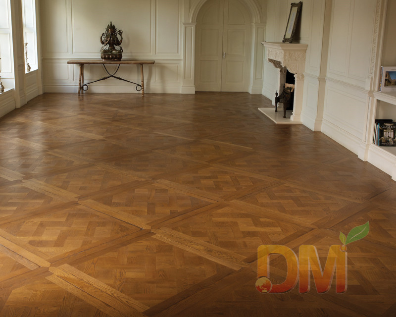 high quality maple solid wooden flooring versailles parquet flooring