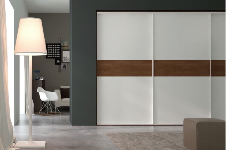 high quality white style 3 doors wardrobe cabinet