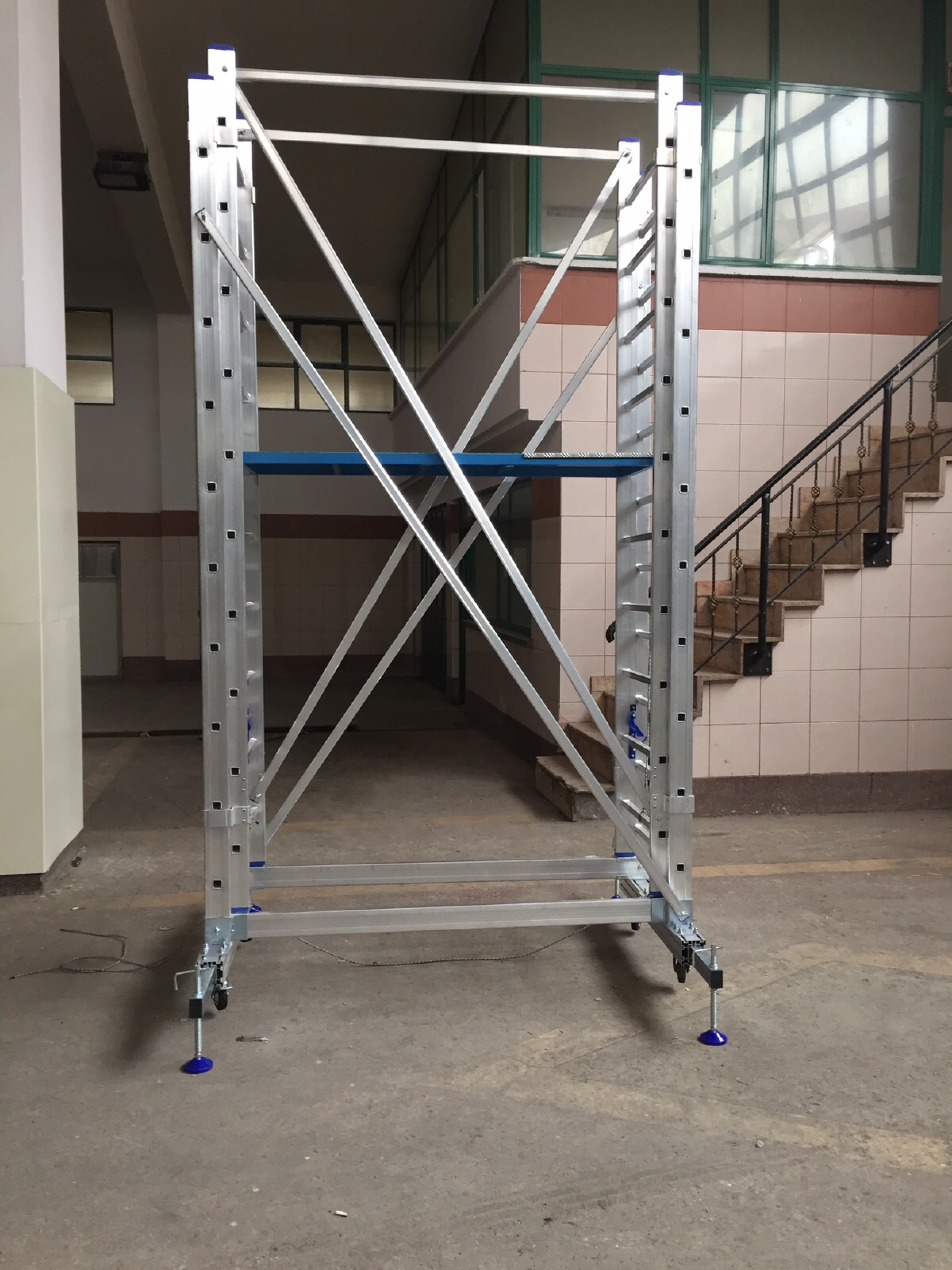 Casaline Aluminum Telescopic Scaffolding