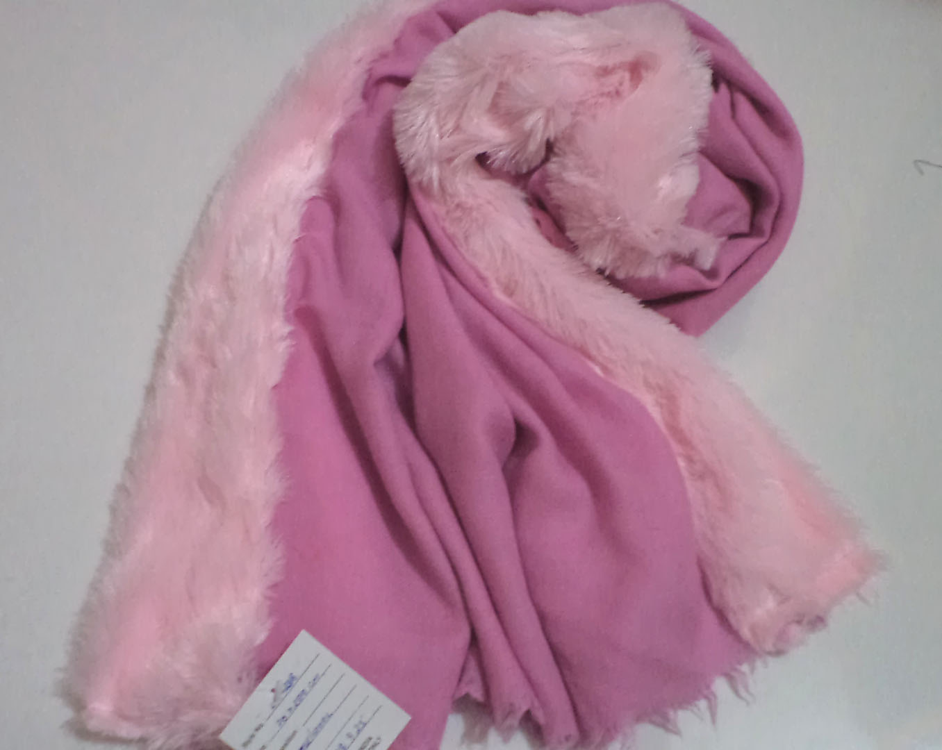 Fine Wool Scarf with Artificial Fur