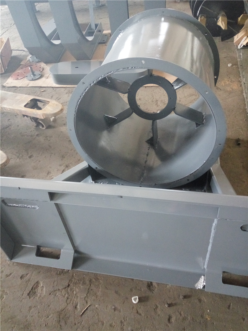 装载属具，用于农用车辆