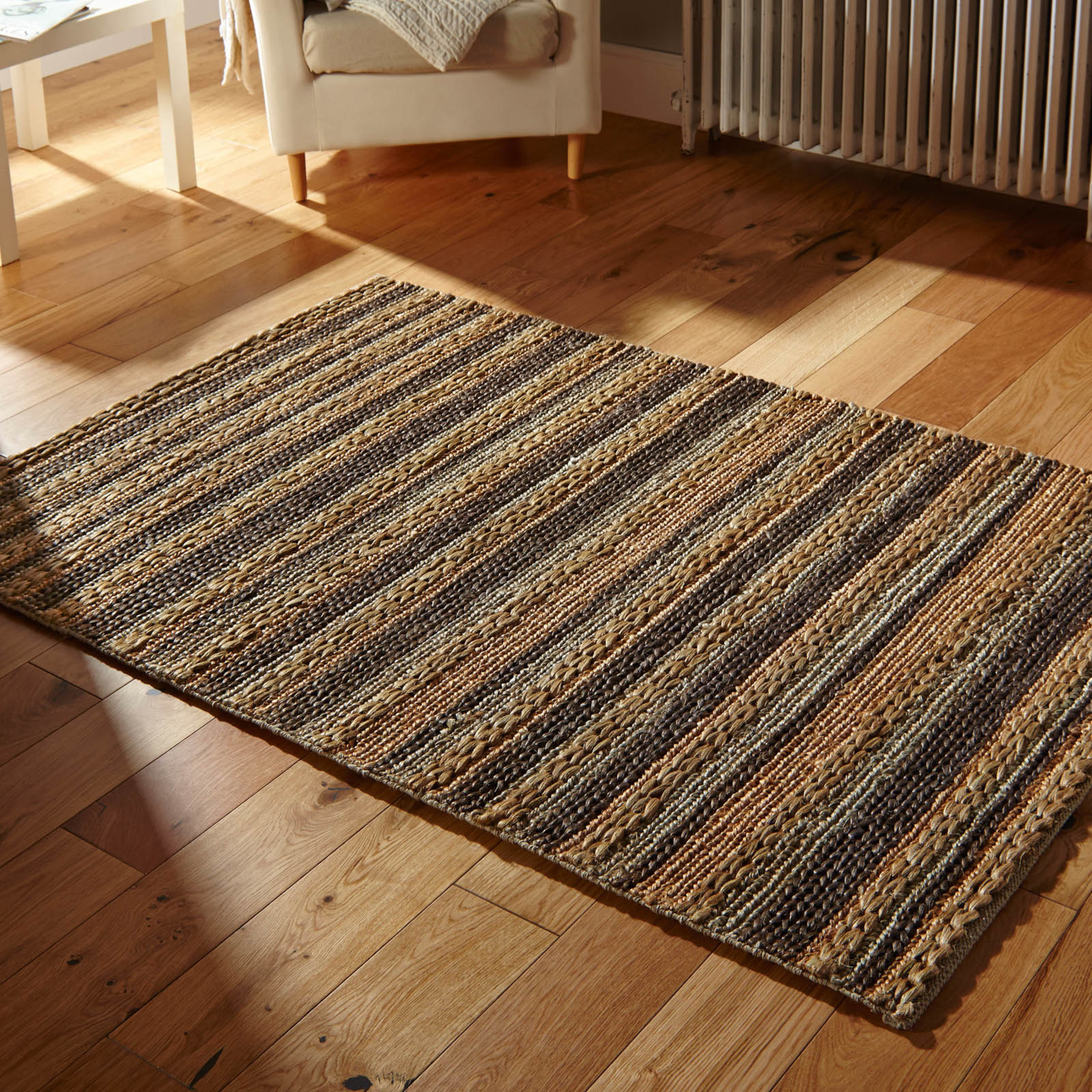 Crestwood Jute Rugs in Charcoal