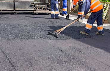 Pavimentación de asfalto, contratistas