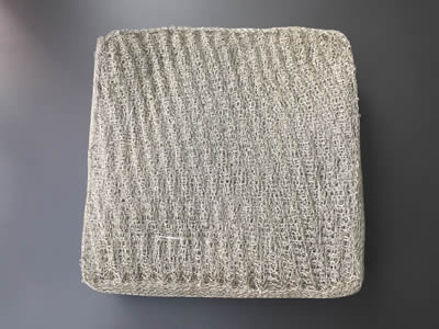 Knitted Structured Packing