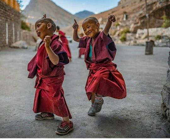 غیر ملکی دوروں