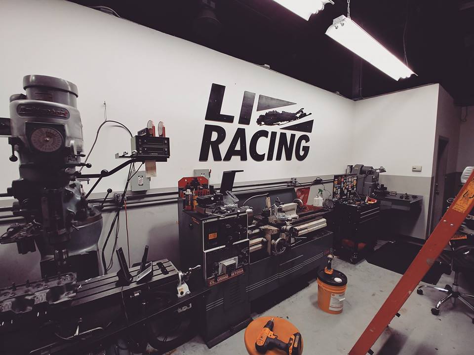 Equipment Machine shop, mga tagagawa