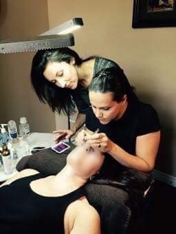 Eyelash extensions Niagara training academy