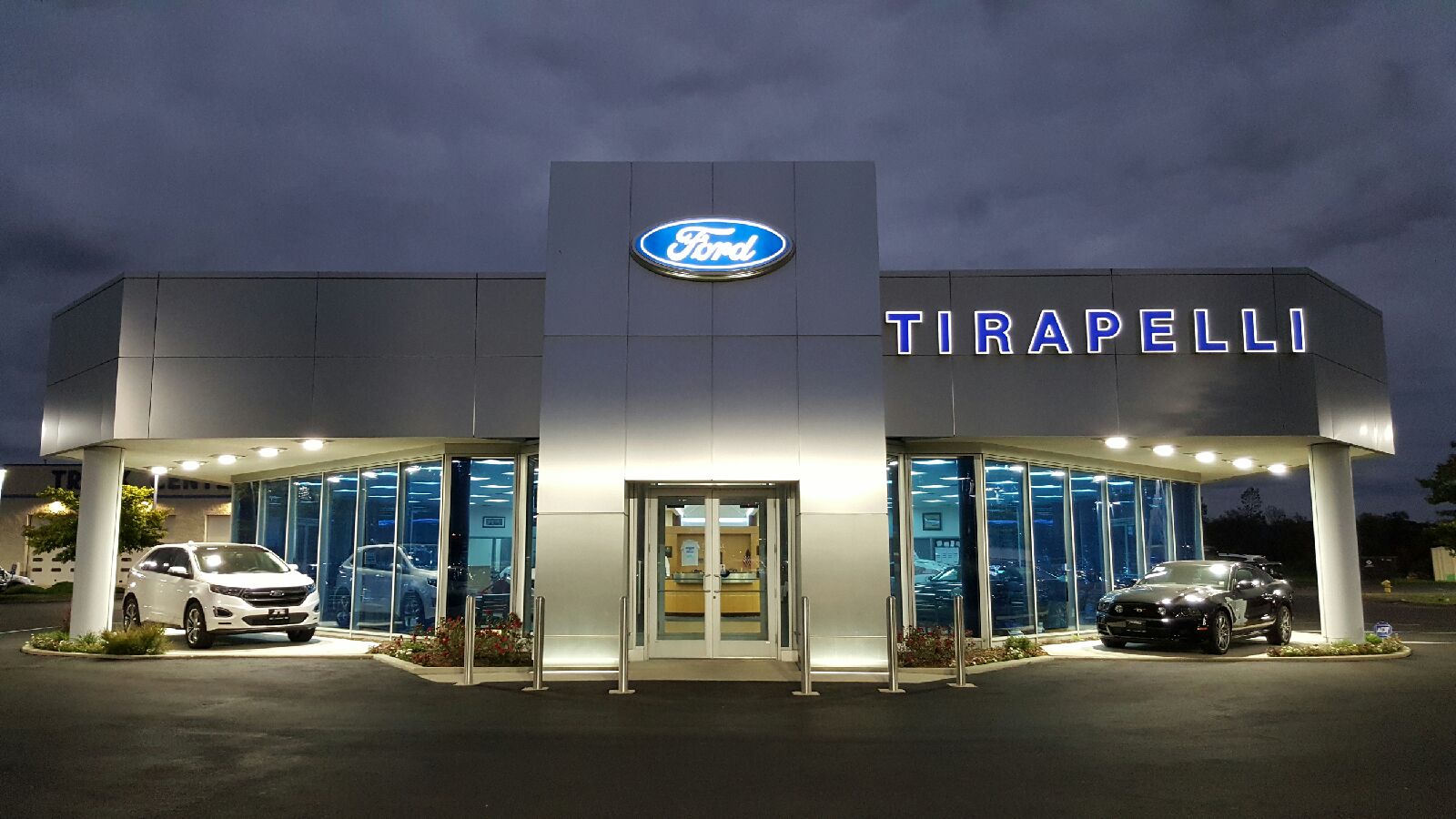 Reasons to Shop at Ron Tirapelli Ford