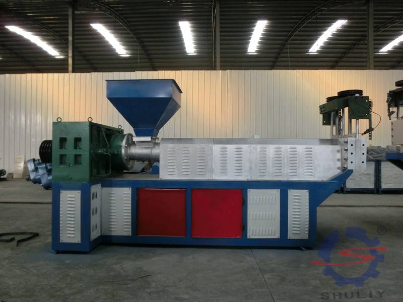 Waste Plastic granulation extruder