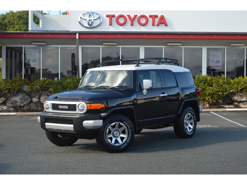 2016 Toyota Fj Cruiser 4d Wagon