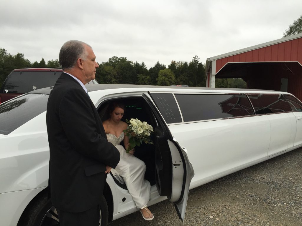 Wedding Limo Transport Toronto London Oakville Cambridge Milton Oshawa