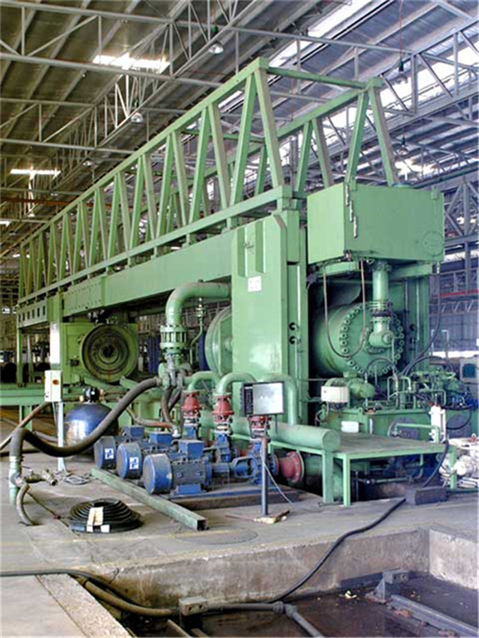 Hydrauliske presser, stansning, hulstansning, automatiske, til metaller