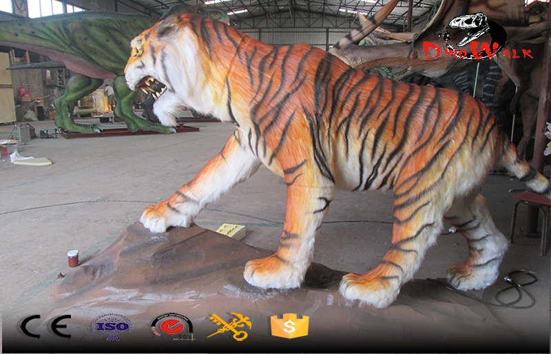 Animatronic animal indoor simulation model with sound