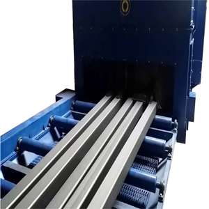 Nililinis machine, shuttering board