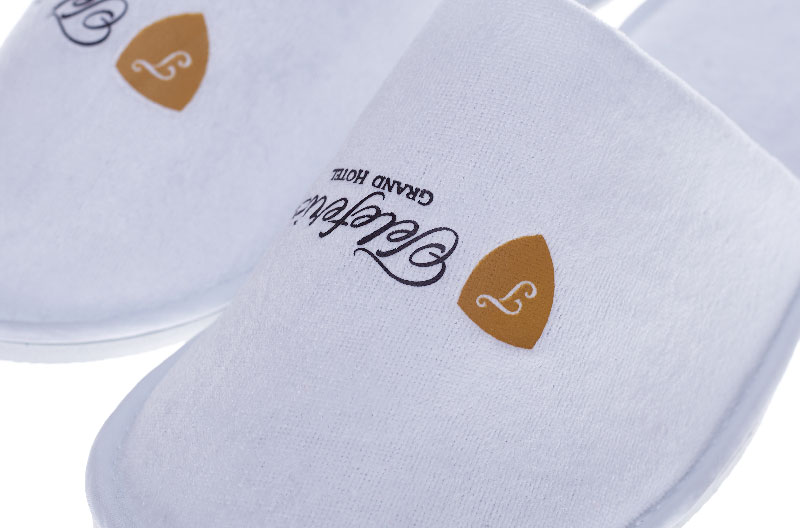 Customized Logo Embroidered Printed Hotel Slipper Disposable Cotton Flax Hotel Slippers