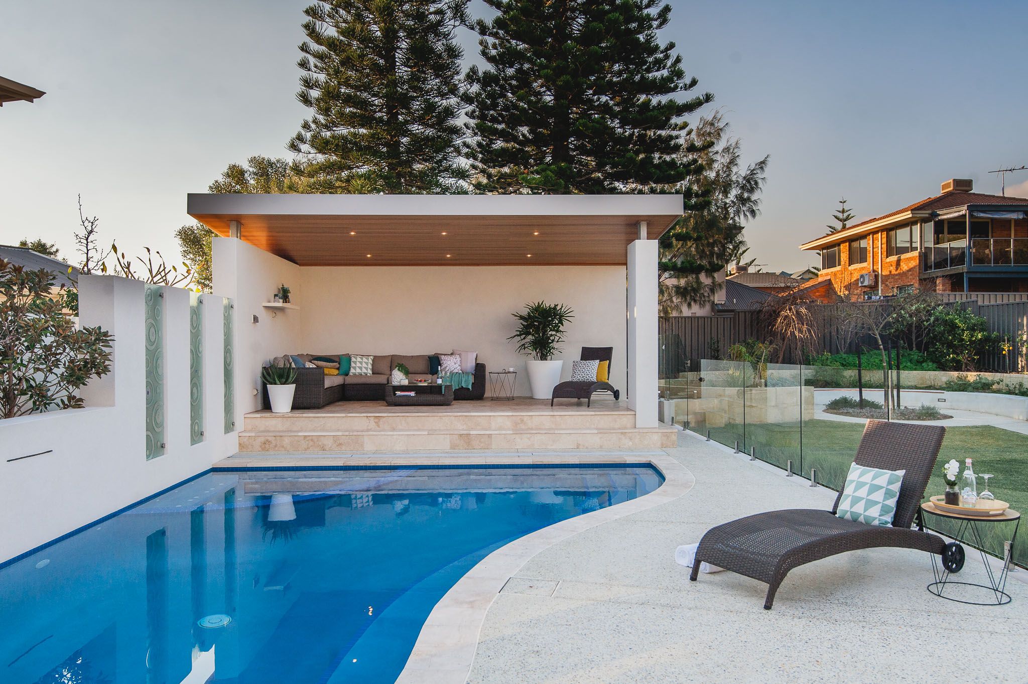 Piscine, attrezzature, negozi
