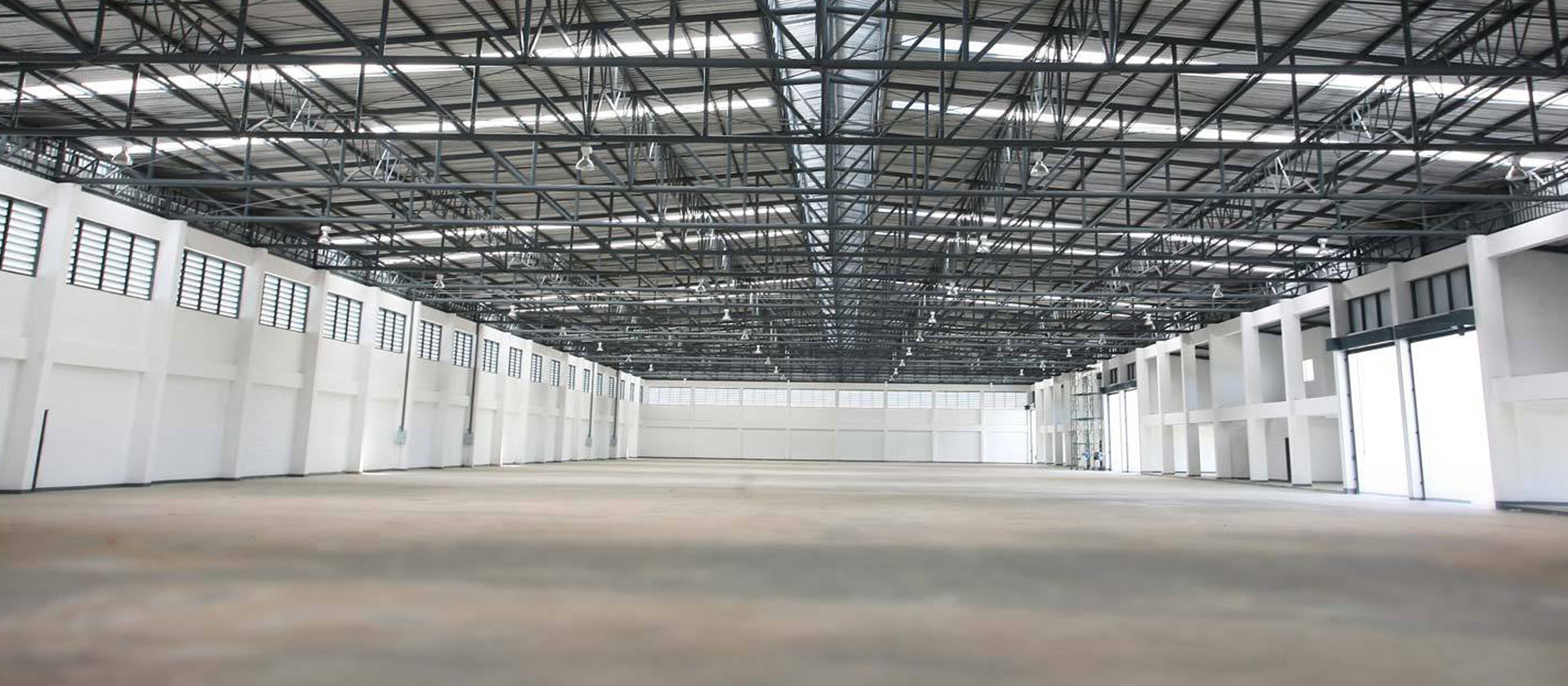 Steel Structure Warehouse in Sharjah, UAE