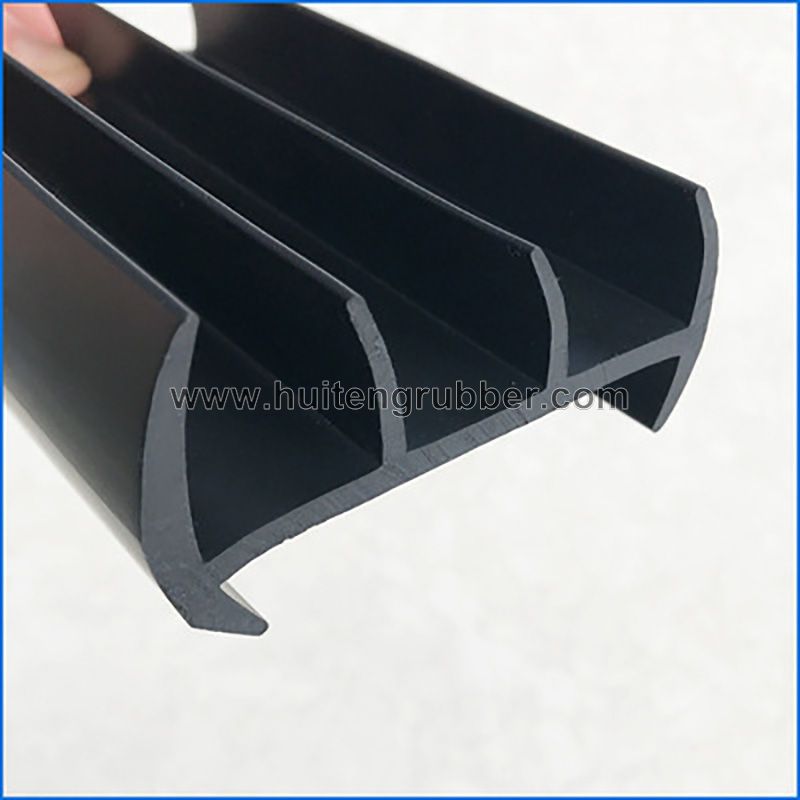 Oem Rubber Sealing Strip Manufacturers