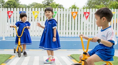 LITTLE FOOTPRINTS PRESCHOOL