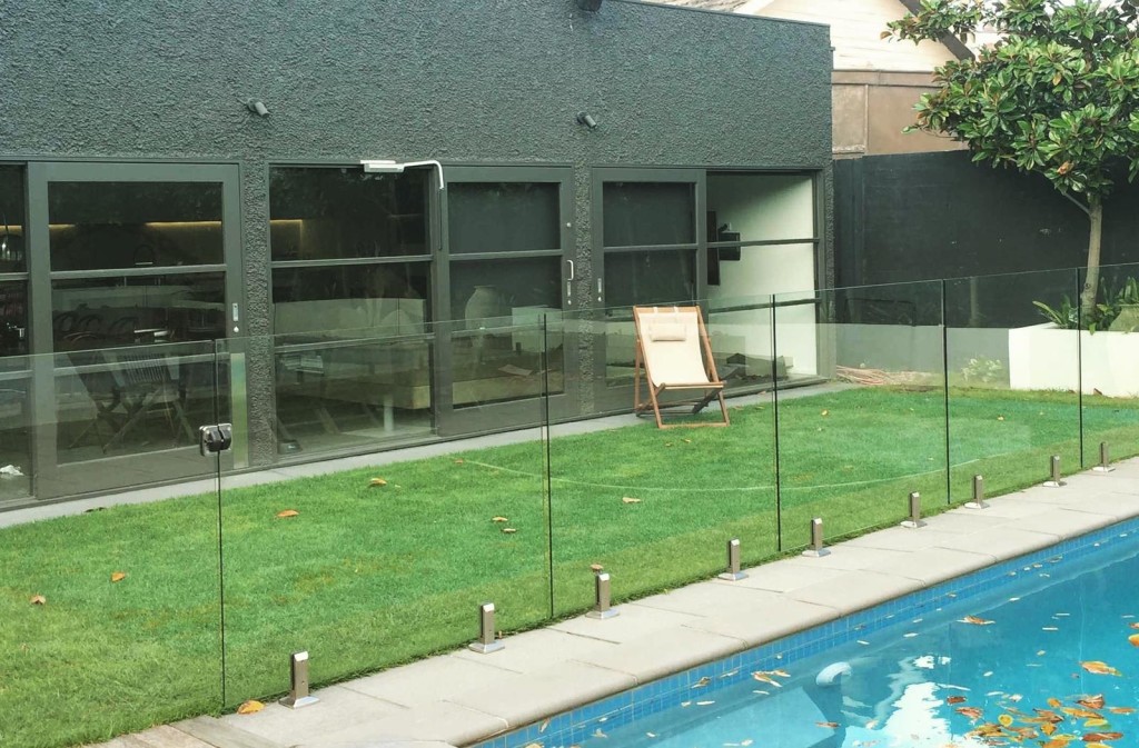 Glass Pool Fencing Melbourne