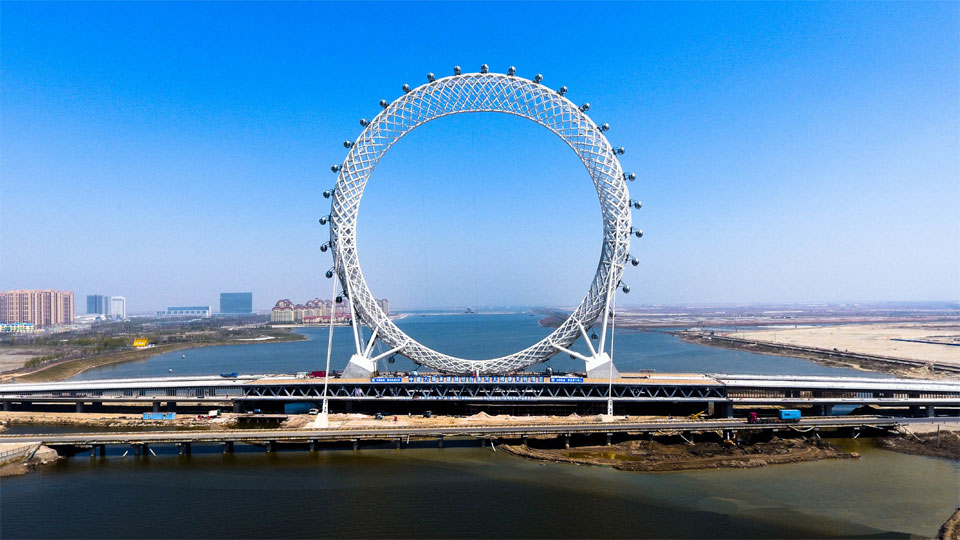 145m Spokeless/Shaftless Ferris Wheel