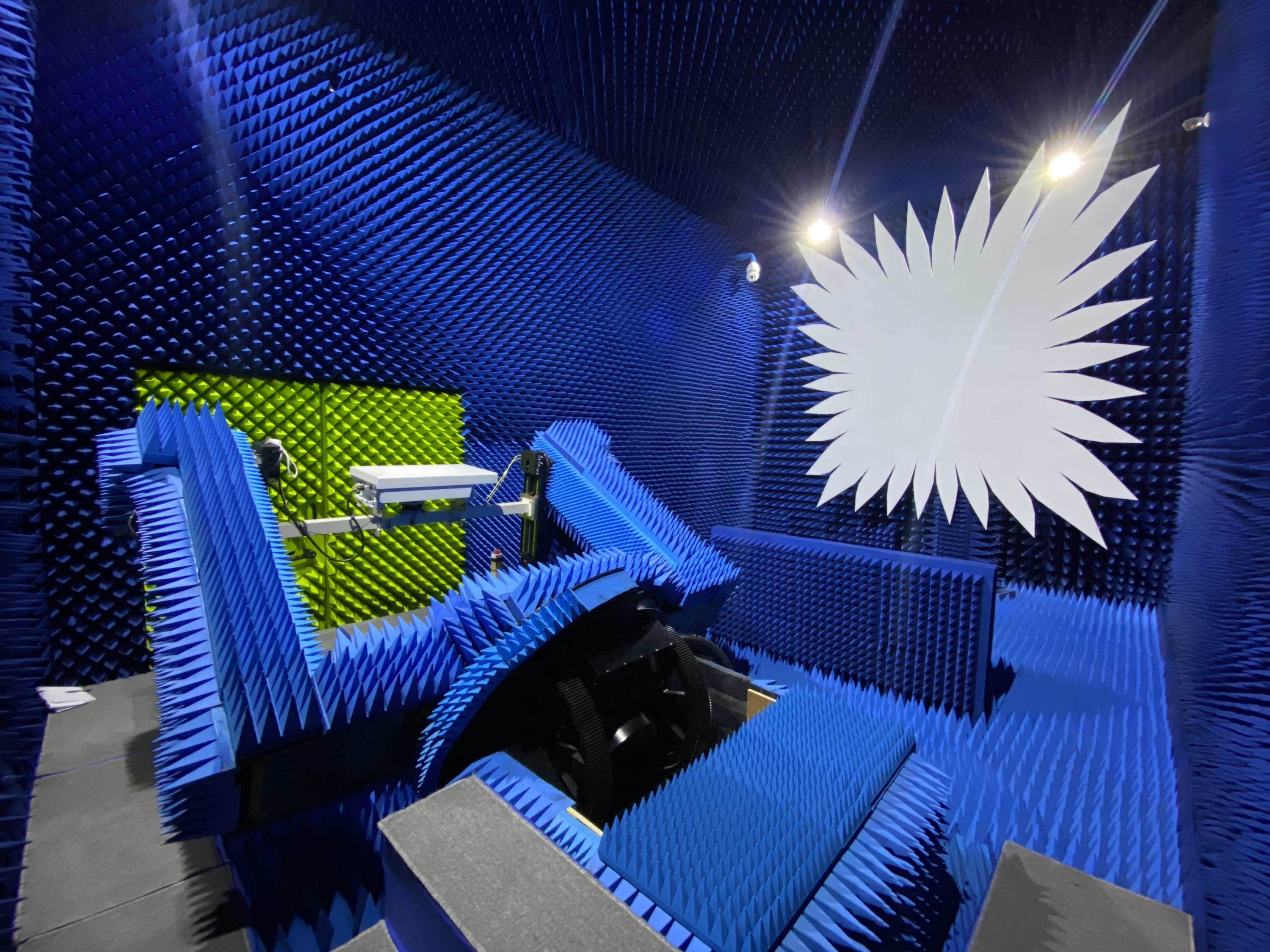 టెస్ట్ benches, వాహనం కన్వర్షన్ కిట్లు మరియు సీటు బెల్ట్