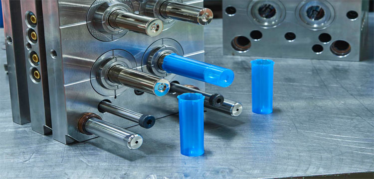 துளையிடும் இயந்திரங்கள், கணினி எண்ணியல் கட்டுப்பாட்டில் (CNC), உலோக வேலைகளை