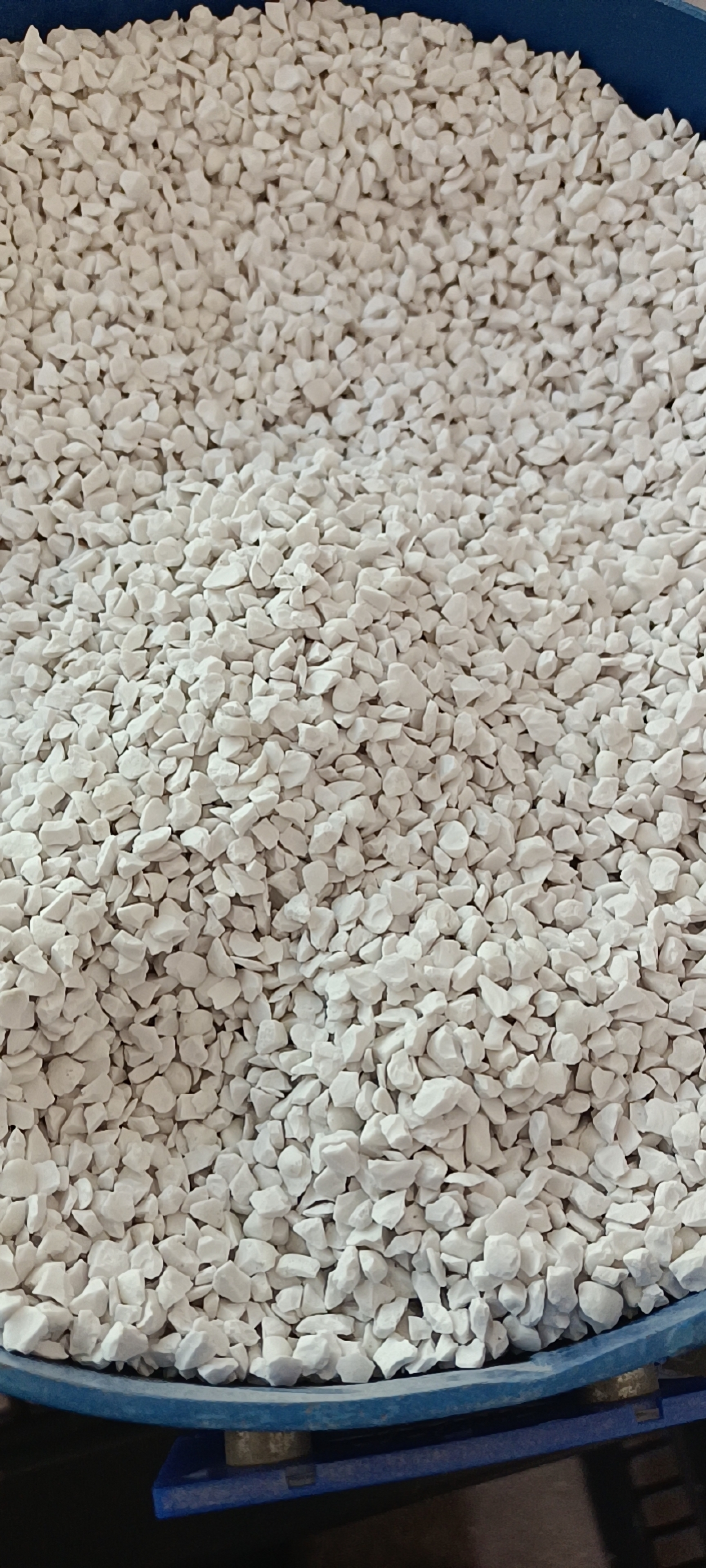 Synthetic sintered mullite